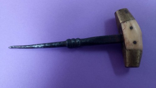 Ancien outil tonnelier - ancien,