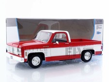 MAISTO 1/18 - CHEVROLET C10 CHEYENNE SUPER - 1974 31467R