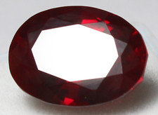 Pierre précieuse ovale non chauffée certifiée naturelle 10,60 ct rubis rouge ...
