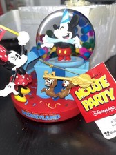 Boule A Neige Disneyland Paris