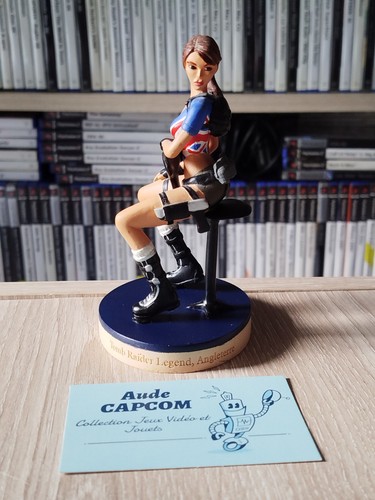 Figurine résine tomb raider - tomb,