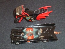2 VEHICULES BATMAN - BATMOBILE