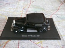 CITROËN Rosalie Noire 1933 Universal Hobbies Passion Citroên 1/43 sur socle