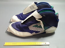 Ancienne paire chaussures de ski de fond Salomon vintage déco chalet montagne