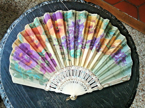 Grand eventail ancien décor - grand,