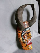  CURIOSITE MASQUE TRIBAL ETHNIE SCULPTE PEINT MAIN BOIS/CORNES RITES CARNAVALS