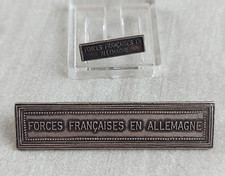 Agrafes, barrettes dixmude /