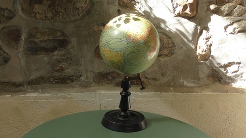 Globe terrestre carton - terrestre, en