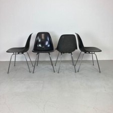 4X CHAISES DSS EAMES HERMAN