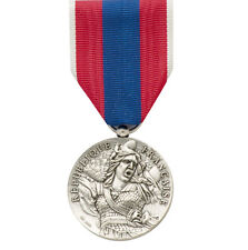 MEDAILLE DE LA DEFENSE NATIONALE ARGENT DEFNAT NEUVE EN ECRIN