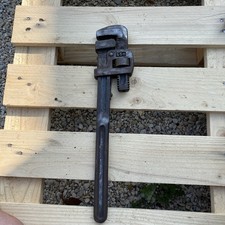 Clé à griffes Vam 450