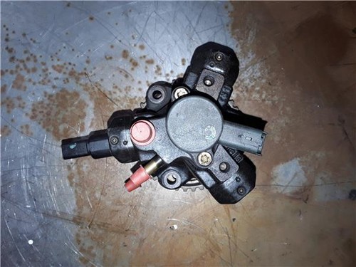 445010021 pompe injection - ,