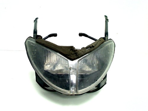 Phare avant peugeot xr6 - avant,