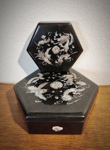 Two chinese lacquered wood - two,