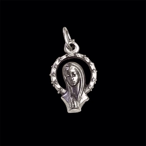 Magnifique médaille ajourée - magnifique,