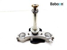 Fourche avant pièce en T