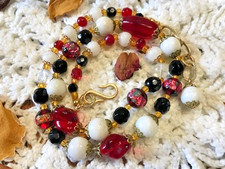 Collier perles pâte de verre cristal de bohême rouge  plaqué or ancien