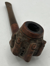 PIPE  en bois sculpté   motif