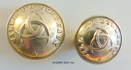 Boutons anciens uniforme - 2,