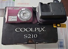 Nikon Coolpix S210 Digital