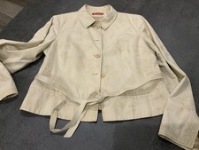 Veste marque Manoukian avec motif fleuri ton sur ton -T42 - 