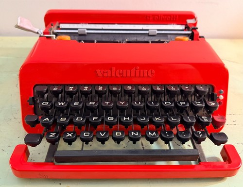 Olivetti valentine typewriter - olivetti,