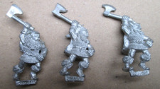 D25C05 MERCENAIRE GUERRIER CHAOS OURS DE BEORG x3 WARHAMMER FANTASY BATTLE