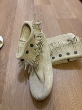 Minnetonka Women’s Front