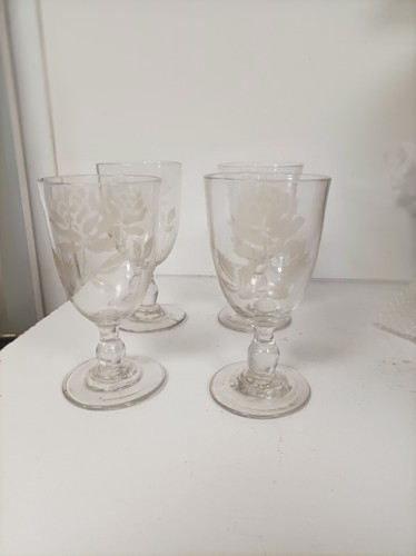 Verres anciens gravé a - verres,