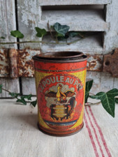 ANCIENNE BOITE PUBLICITAIRE EN TOLE POULE AU POT AVEC COUVERCLE