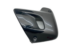 CARÉNAGE LATÉRAL AVANT