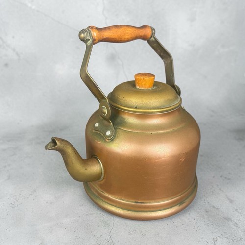 Jolie bouilloire théière - bouilloire,