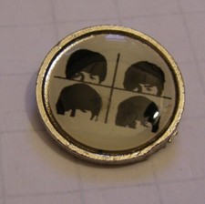 PIN's THE BEATLES A HARD DAY'S