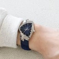 Quartz Hamilton Ventura