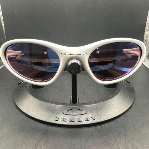 Lunettes soleil oakley - lunettes,