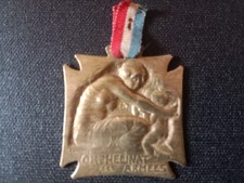 Rare médaille signé René LALIQUE 1915 Orphelinat des armées 