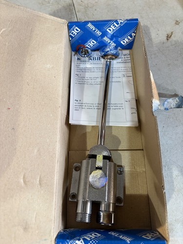 Robinet commande pied de - au,