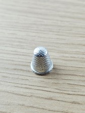 Ancien dé à coudre de