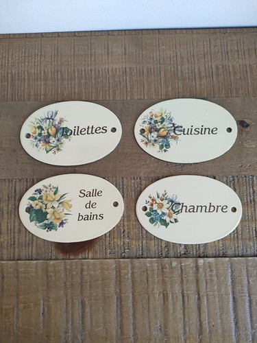 Lot plaques porte - de,