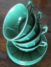 4 ANCIENNES TASSES à CAFÉ