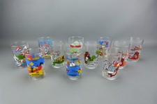 Lot de 11 verres à moutarde