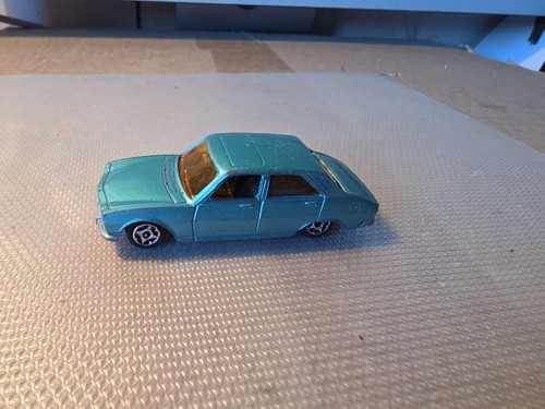 Ancienne miniature voiture - ancienne,