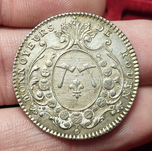 Token jeton - /,