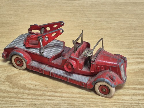Camion pompier delahaye - de,