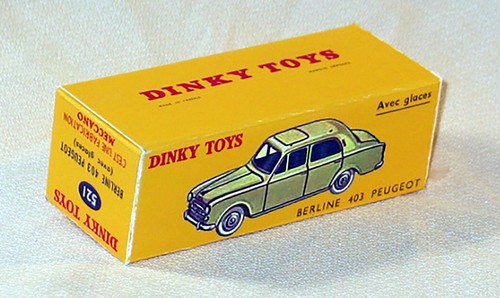Dinky toys 521 peugeot 403 - 521,