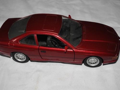 Voiture miniature bmw 850 - bmw, i