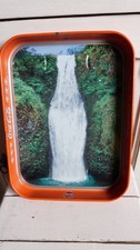 Petit plateau publicitaire orange Coca Cola vintage cascade Italie