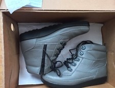 BOTTINES "BÄR" NEUVES -