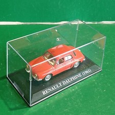 RENAULT Dauphine 1961 1/43 IXO 
