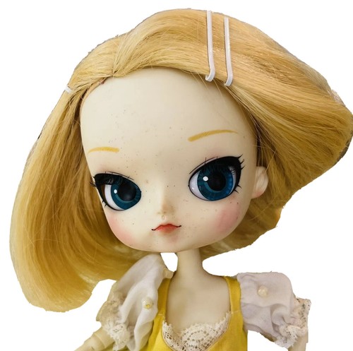 Pullip dal vocaloid rin - vocaloid,